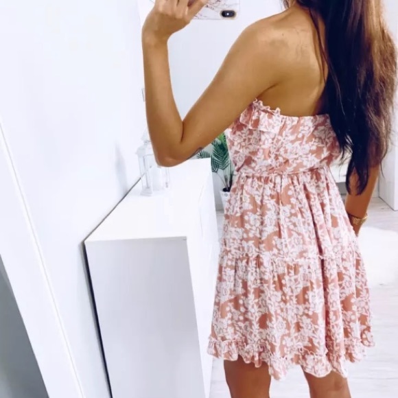 CLEARANCE Romantic Dainty Ruffle Trim Floral Print Dress - Picture 5 of 7